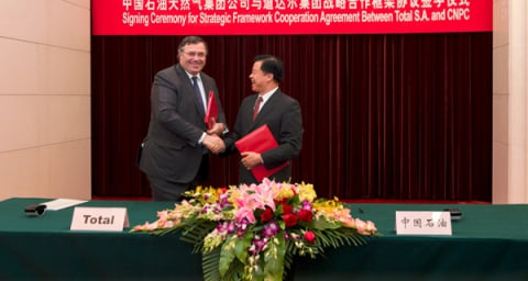 Total et la compagnie nationale chinoise CNPC signent un accord de coopération stratégique