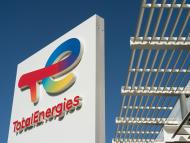 TotalEnergies finalise le transfert de sa participation de 10% dans Arctic LNG