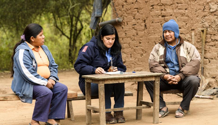 Diana Rossell listening