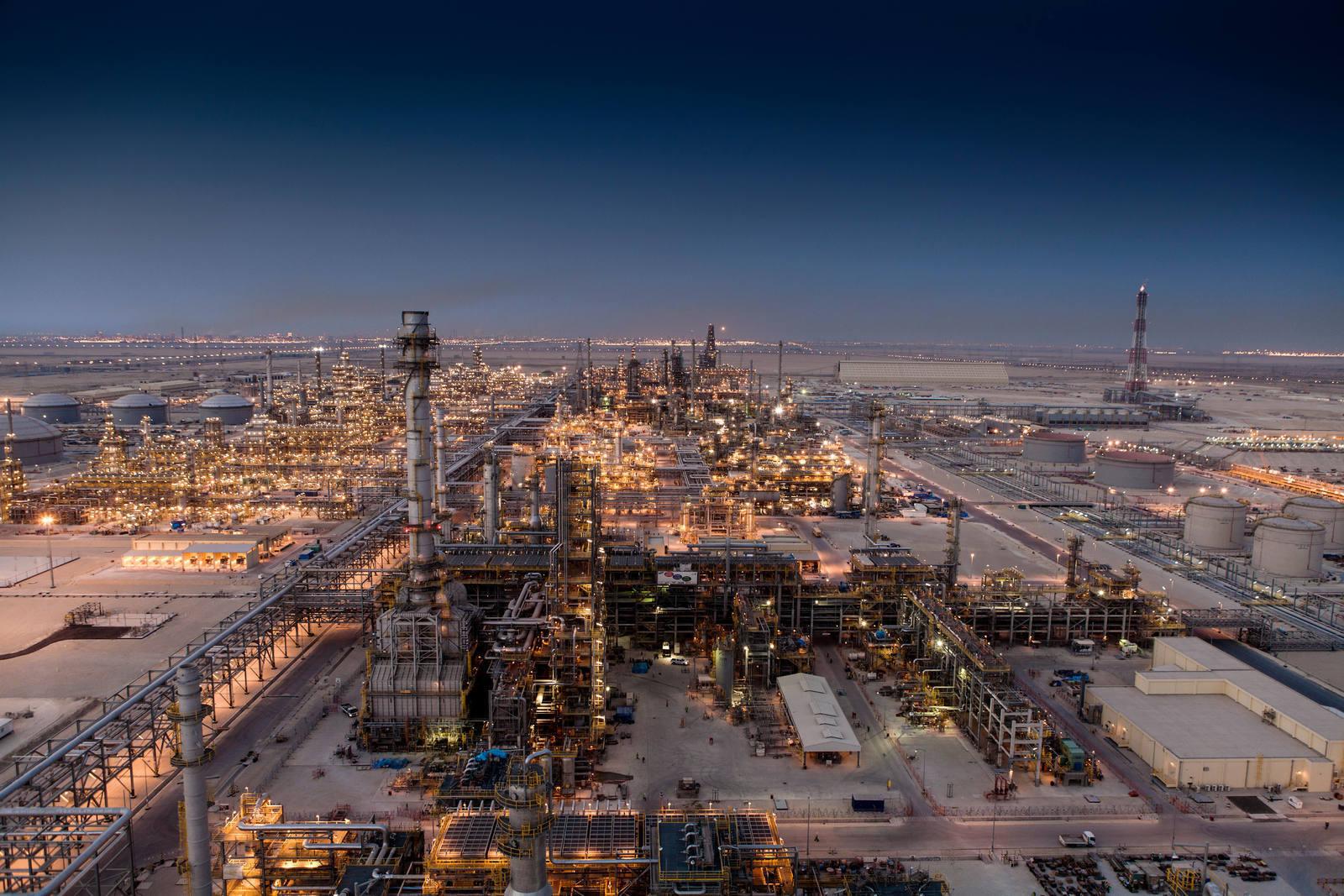 View from the top of the paraxylene distillation tower. Refinery of Jubail, Saudi Arabia.
