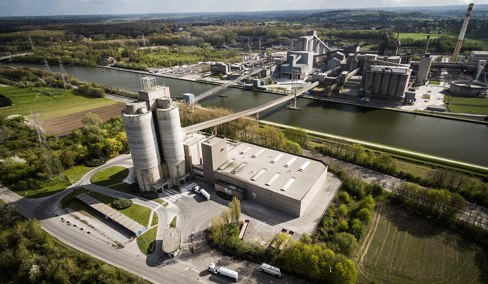 Decarbonizing Industry: and Holcim Join Forces to Study for First Carbon-Free Cement Plant Belgium | TotalEnergies.com