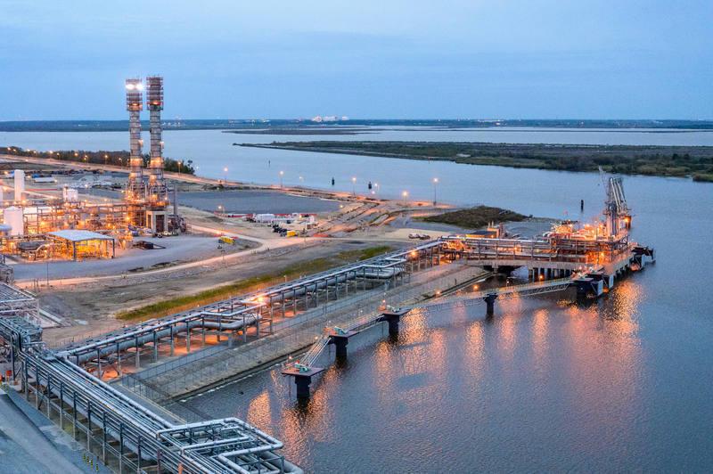 USA LNG production starts up at Cameron LNG export terminal in
